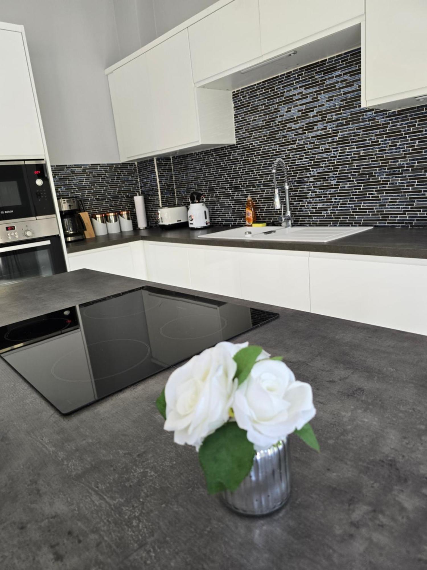 גרוס איילט Belle Luxury Apartments מראה חיצוני תמונה
