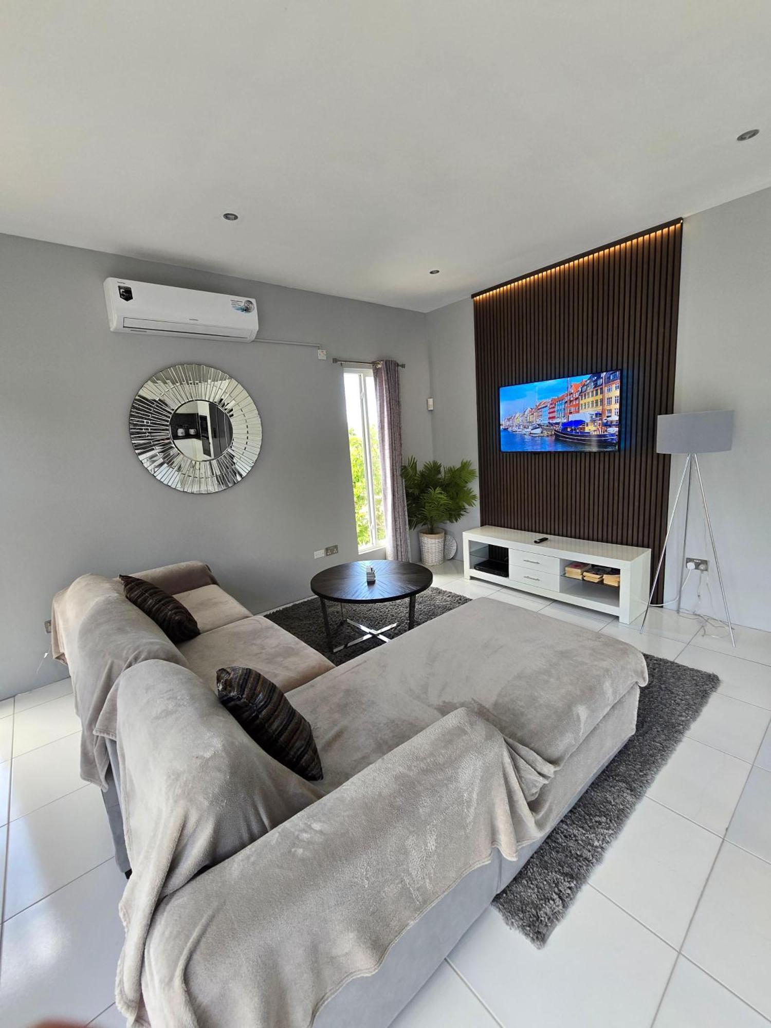 גרוס איילט Belle Luxury Apartments מראה חיצוני תמונה